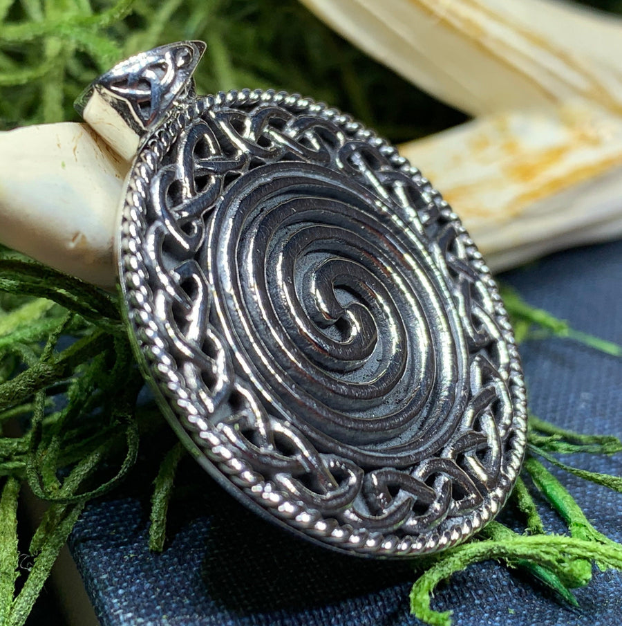 Celtic Spiral Necklace, Celtic Jewelry, Irish Jewelry, Scotland Jewelry, Norse Jewelry, Wiccan Jewelry, Pagan Jewelry, Druid Jewelry