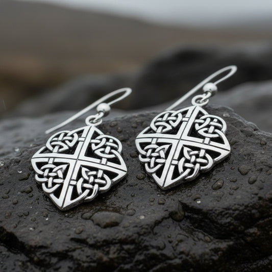Celtic Knot Earrings, Love Knot Earrings, Irish Jewelry, Mom Gift, Anniversary Gift, Wiccan Jewelry, Girlfriend Gift, Wife Gift, Scotland