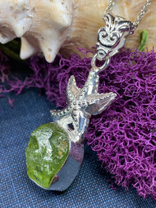 Starfish Necklace, Nautical Jewelry, Peridot Jewelry, Sea Star Jewelry, Sea Jewelry, Animal Jewelry, Nature Necklace, Silver Beach Jewelry