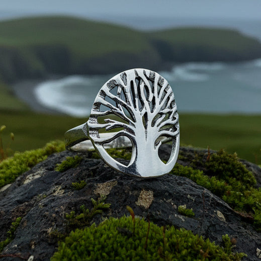 Tree of Life Ring, Celtic Jewelry, Irish Jewelry, Norse Jewelry, Irish Gift, Tree Ring, Anniversary Gift, Bridal Jewelry, Sweet 16 Gift