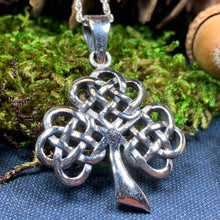 Load image into Gallery viewer, Shamrock Necklace, Clover Jewelry, Celtic Knot Necklace, Irish Jewelry, Anniversary Gift, Ireland Jewelry, Ireland Gift, Celtic Jewelry

