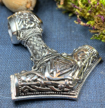 Load image into Gallery viewer, Thor&#39;s Hammer Necklace, Norse Necklace, Viking Jewelry, Dad Gift, Gift for Him, Celtic Jewelry, Mjöllnir Pendant, Anniversary Gift
