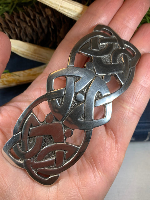 Load image into Gallery viewer, Celtic Knot Hair Clip, Celtic Barrette, Irish Jewelry, Pagan Jewelry, Friendship Gift, Wiccan Jewelry, Norse Jewelry, Ireland Barrette
