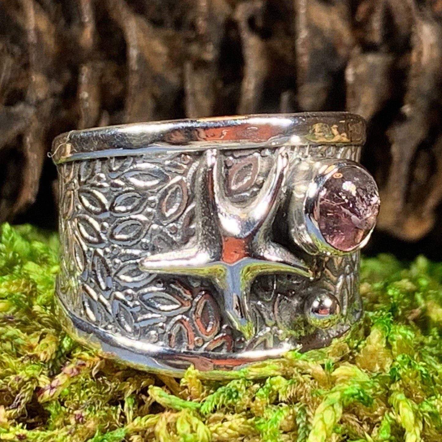 Starfish Treasure Ring — view 7