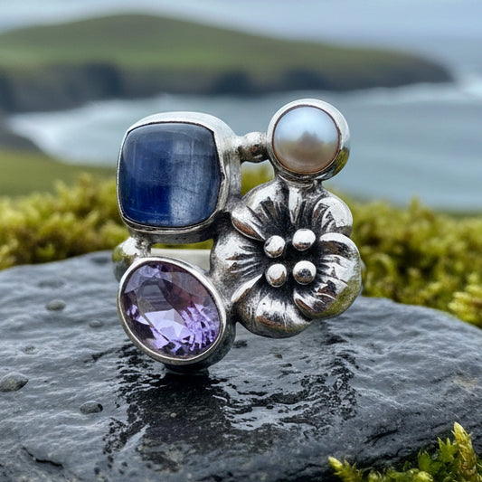 Summer Flower Ring, Celtic Jewelry, Nature Ring, Amethyst Jewelry, Girlfriend Gift, Anniversary Gift, Friendship Gift, Mom Gift, Sister Gift