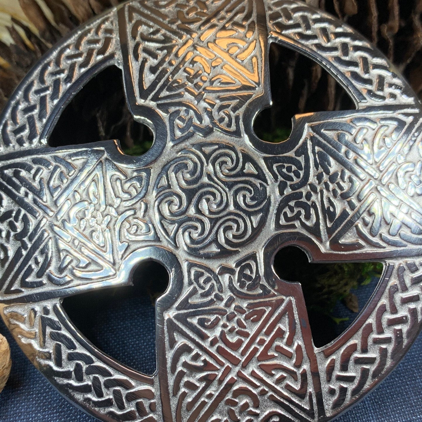 Celtic Cross Brooch, Celtic Jewelry, Irish Jewelry, Ireland Pin, Girlfriend Gift, Sister Gift, Plaid Pin, Celtic Knot Jewelry, Kilt Pin