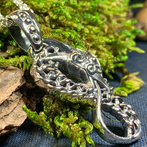 Anixa Celtic Dragon Necklace 03
