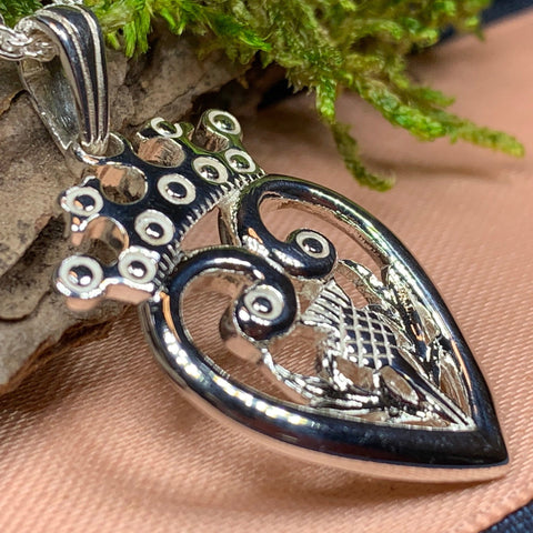 Load image into Gallery viewer, Luckenbooth Necklace, Silver Celtic Jewelry, Scottish Jewelry, Scotland Pendant, Celtic Knot Jewelry, Outlander Jewelry, Anniversary Gift
