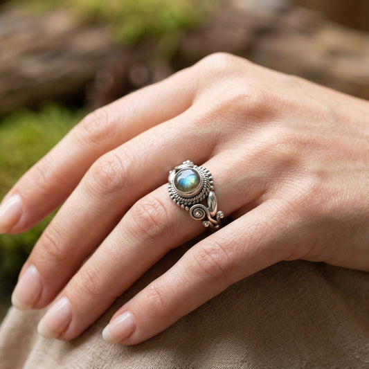 Celtic Vines Ring — view 7