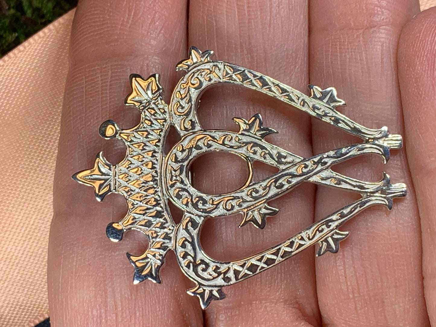 Lillianna Luckenbooth Brooch - Handmade in Scotland — view 9