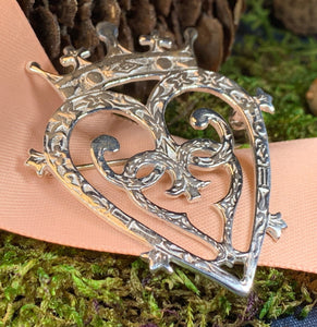 Luckenbooth Brooch, Scotland Pin, Celtic Pin, Heart Jewelry, Bridal Jewelry, Celtic Wedding, Gift for Her, Outlander Jewelry, Anniversary