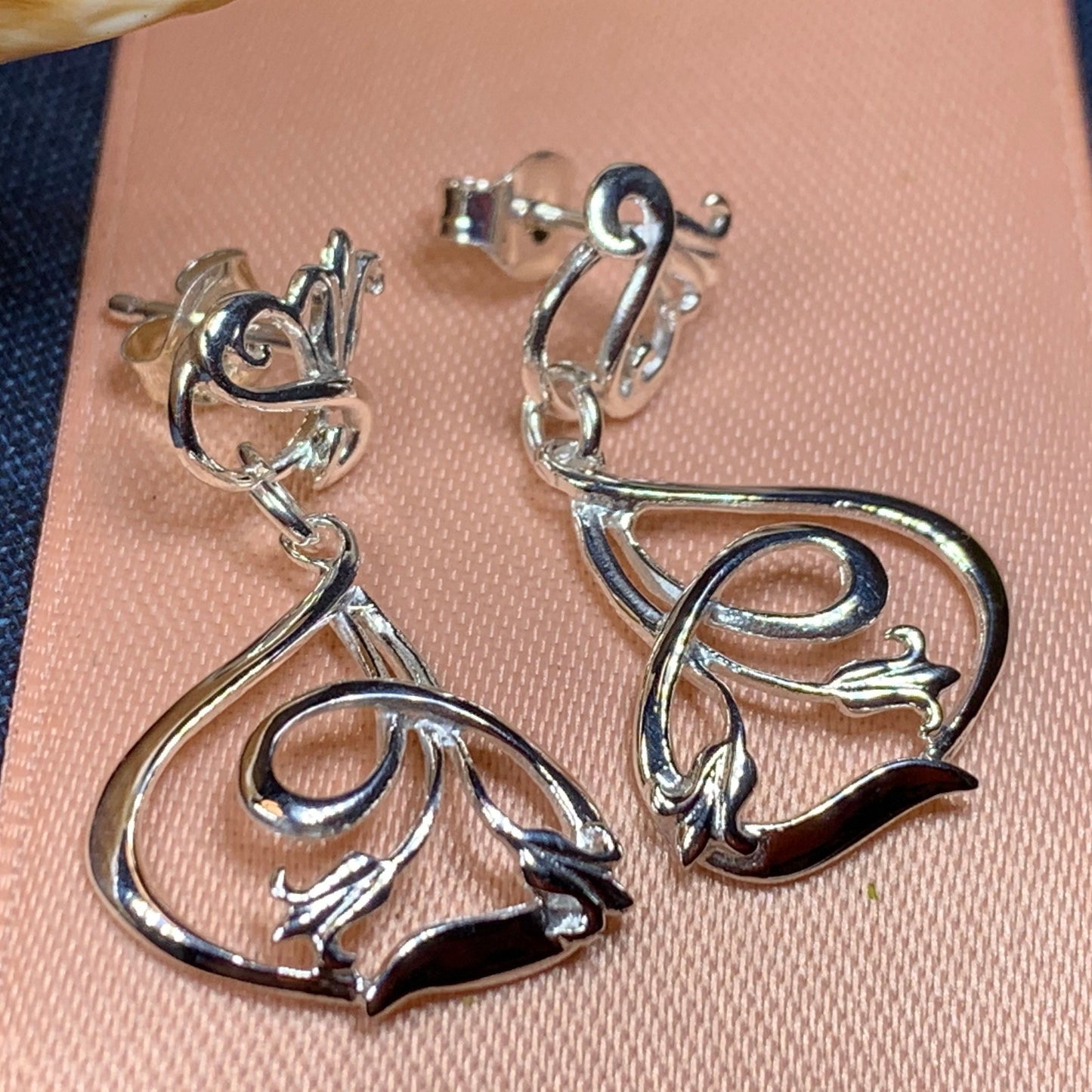 Bluebell Earrings, Anniversary Gift, Scotland Jewelry, Flower Jewelry, Celtic Jewelry, Nature Jewelry, Scottish Jewelry, Flower Earrings