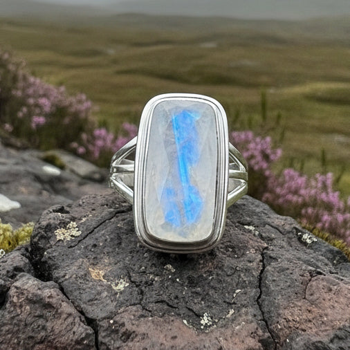 Amitola Celtic Dream Moonstone Ring