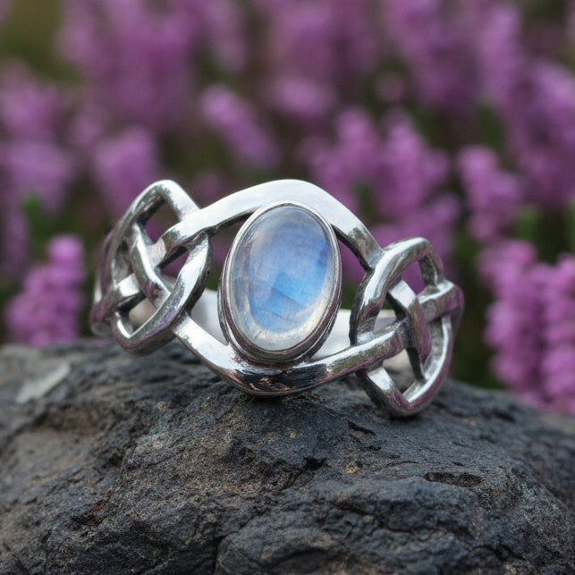Celtic Knot Ring, Moonstone Jewelry, Moonstone Ring, Irish Jewelry, Celtic Jewelry, Anniversary Gift, Wiccan Jewelry, Wife Gift, Mom Gift