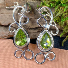 Load image into Gallery viewer, Ariadne Celtic Knot Earrings 07
