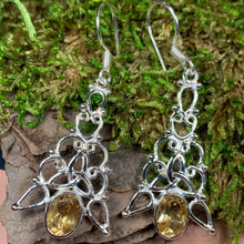 Load image into Gallery viewer, Angeni Trinity Knot Earrings
