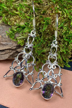 Load image into Gallery viewer, Angeni Trinity Knot Earrings 04
