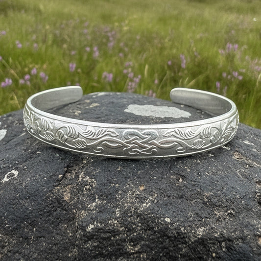 Celtic Knot Bracelet, Celtic Jewelry, Irish Bangle Bracelet, Scotland Jewelry, Ireland Jewelry, Celtic Cuff, Wife Gift, Girlfriend Gift