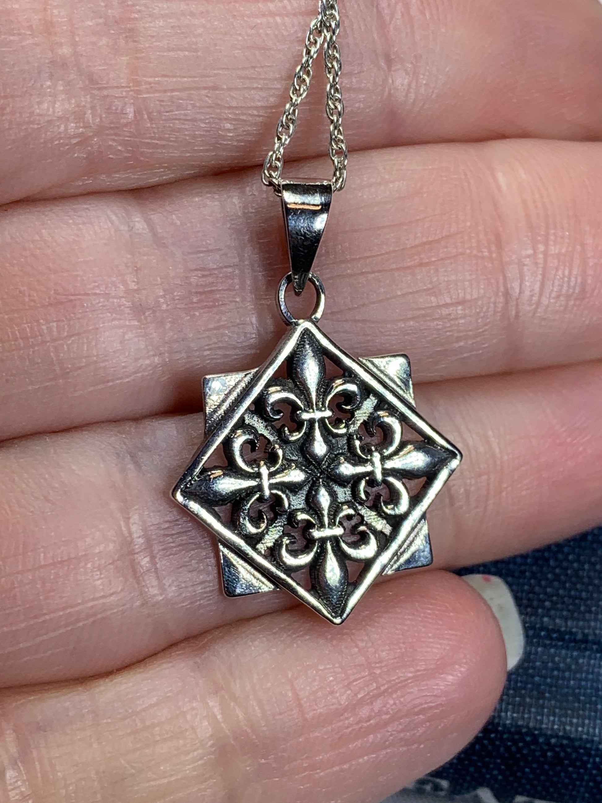 Elegant Fluer De Lis Necklace — view 5
