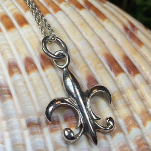 Fluer De Lis Necklace, French Necklace, Lily Jewelry, Wiccan Pendant, Anniversary Gift, Outlander Jewelry, Fluer De Lis Jewelry