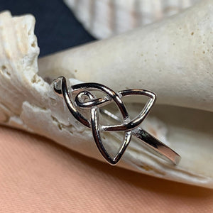 Mother&#39;s Knot Ring, Celtic Jewelry, Irish Jewelry, Celtic Knot Ring, Irish Ring, Irish Dance Gift, Anniversary Gift, New Mom Gift