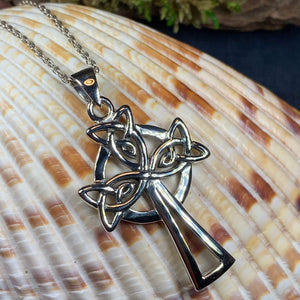 Celtic Cross Necklace, Irish Jewelry, Celtic Jewelry, Trinity Knot, Mom Gift, Scotland Jewelry, First Communion Gift, Confirmation Gift