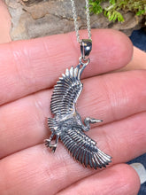 Load image into Gallery viewer, Crane Necklace, Bird Jewelry, Nature Jewelry, Bird Lover Gift, Tropical Bird Jewelry, Anniversary Gift, Mom Gift, Sister Gift
