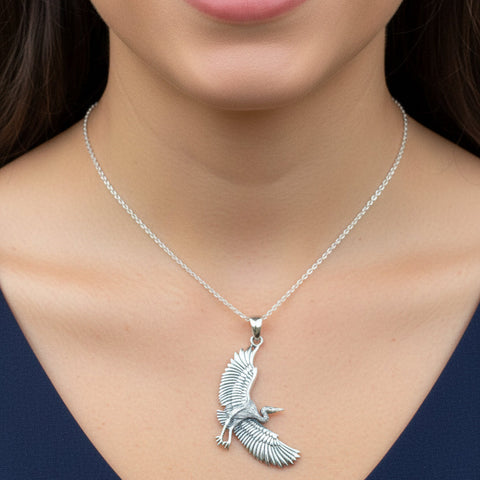 Load image into Gallery viewer, Crane Necklace, Bird Jewelry, Nature Jewelry, Bird Lover Gift, Tropical Bird Jewelry, Anniversary Gift, Mom Gift, Sister Gift
