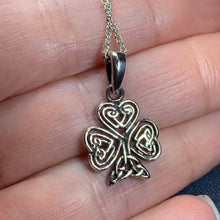 Load image into Gallery viewer, Shamrock Necklace, Clover Jewelry, Celtic Knot Necklace, Irish Jewelry, Anniversary Gift, Ireland Jewelry, Ireland Gift, Celtic Jewelry
