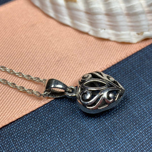Celtic Heart Necklace, Celtic Jewelry, Heart Jewelry, Mom Gift, Graduation Gift, Anniversary Gift, Wife Gift, Girlfriend Gift, Boho Jewelry