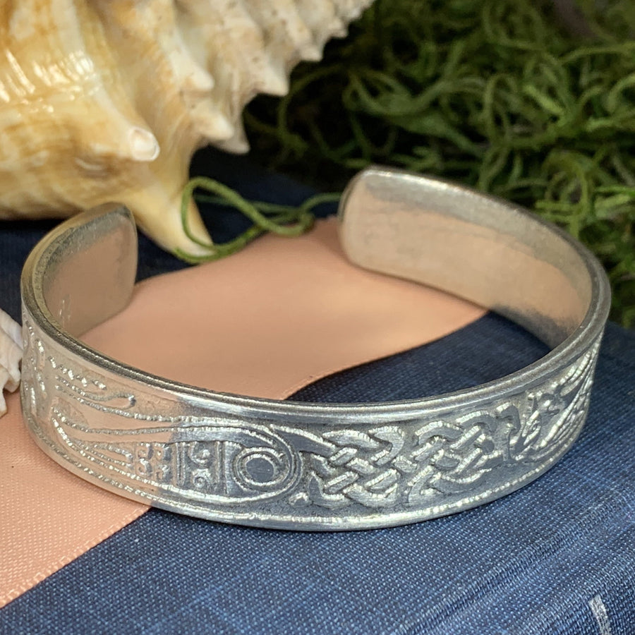 Celtic Knot Bracelet, Celtic Jewelry, Irish Bangle Bracelet, Scotland Jewelry, Ireland Jewelry, Celtic Cuff, Wife Gift, Girlfriend Gift