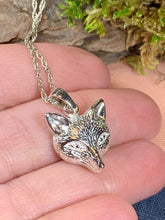 Load image into Gallery viewer, Fox Necklace, Nature Necklace, Marathon Runner Gift, Sexy Lady, Foxy Jewelry, Girlfriend Gift, Anniversary Gift, Animal Necklace, Marist
