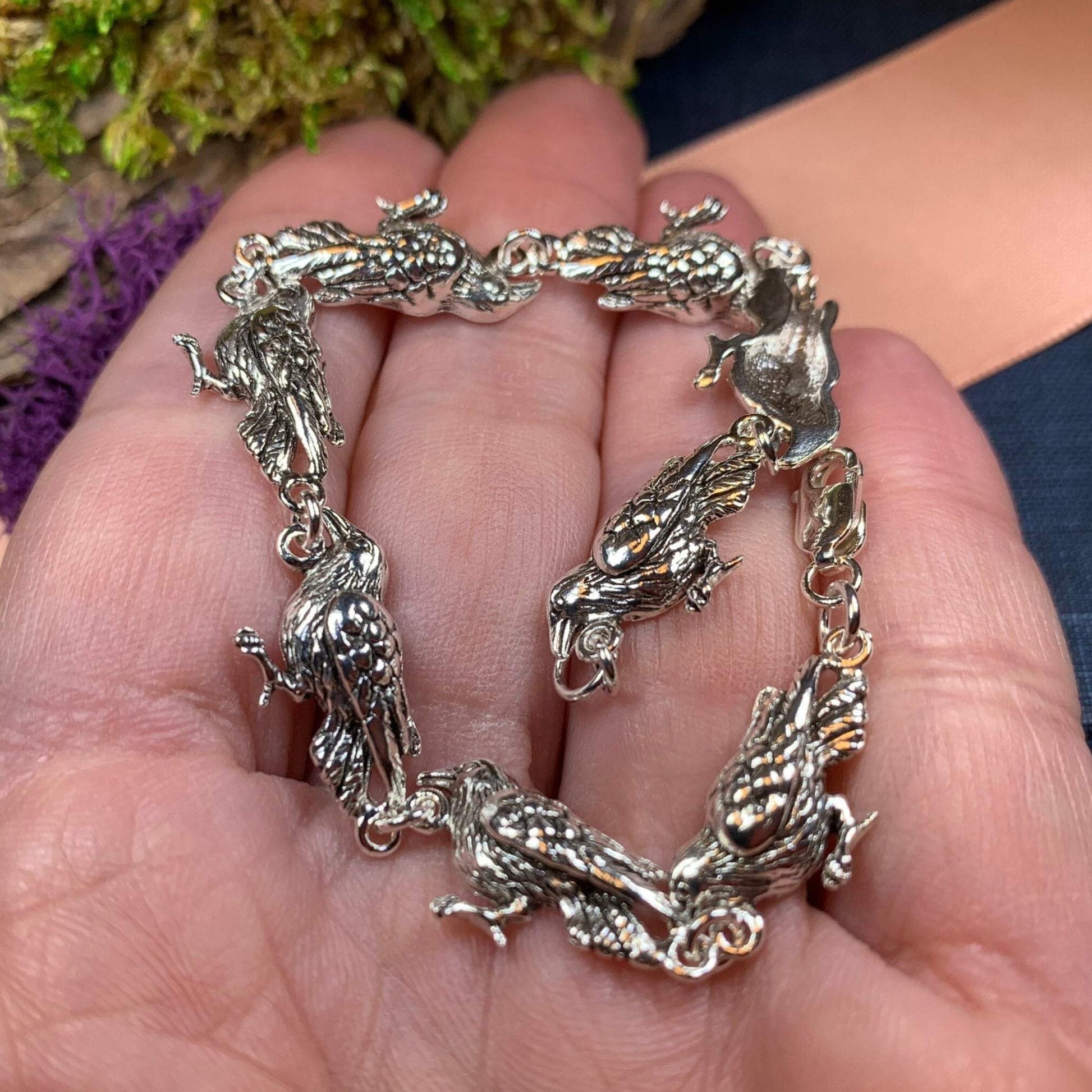 Raven Bracelet, Wiccan Jewelry, Crow Jewelry, Black Bird Jewelry, Bird Jewelry, Pagan Jewelry, Nature Lover, Poe Jewelry, Gothic Jewerly