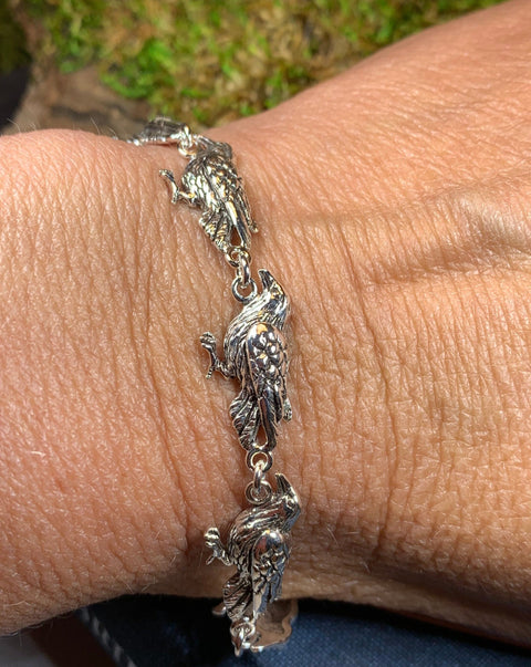 Load image into Gallery viewer, Raven Bracelet, Wiccan Jewelry, Crow Jewelry, Black Bird Jewelry, Bird Jewelry, Pagan Jewelry, Nature Lover, Poe Jewelry, Gothic Jewerly
