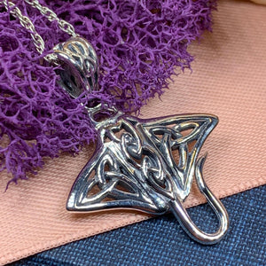 Manta Ray Necklace, Nautical Jewelry, Sea Jewelry, Irish Jewelry, Nature Jewelry, Fish Necklace, Celtic Jewelry, Ocean Lover Gift, Mom Gift