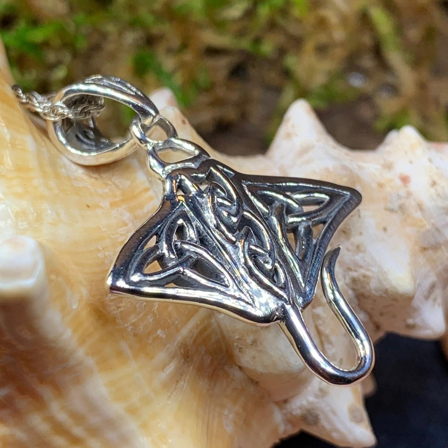 Muir Celtic Manta Ray Necklace in Sterling Silver — view 5