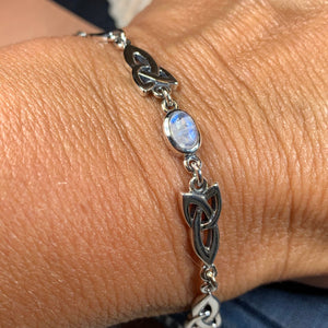 Moonstone Bracelet, Celtic Jewelry, Trinity Knot Bracelet, Irish Jewelry, Celtic Knot Bracelet, Scotland Gift, Wife Gift, Wiccan Jewelry