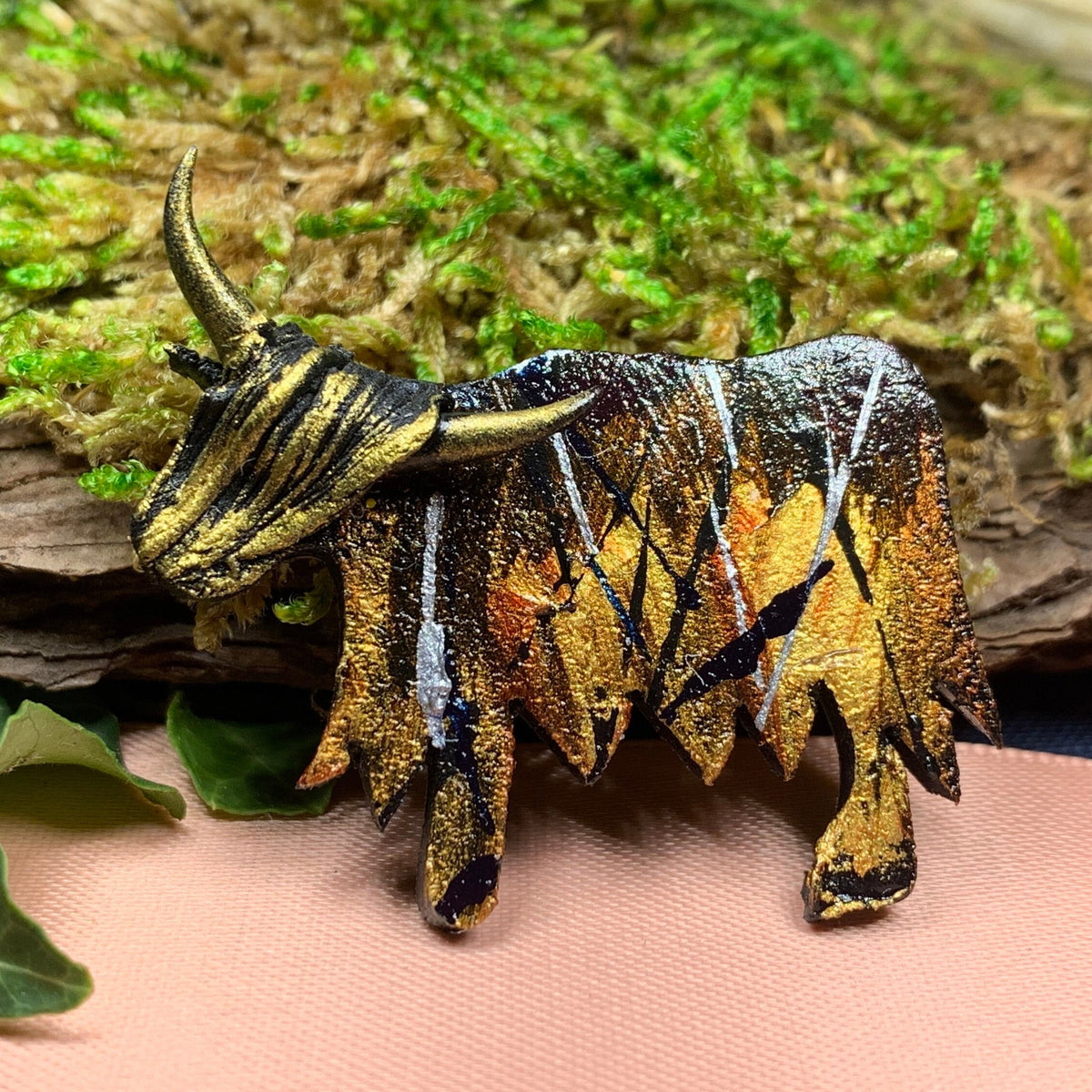Splatter Highland Cow Brooch - Handmade in Scotland — view 8