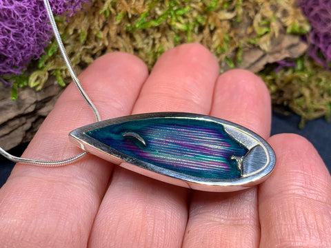 Load image into Gallery viewer, Northern Lights Necklace, Celtic Jewelry, Scotland Jewelry, Outlander Jewelry, Celestial Jewelry, Girlfriend Gift, Wife Gift, Wiccan Jewelry
