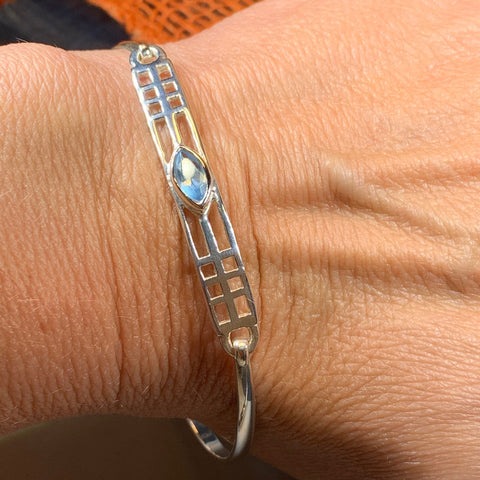 Load image into Gallery viewer, Mackintosh Bracelet, Celtic Jewelry, Scottish Bangle Bracelet, Art Deco Jewelry, Celtic Knot Bracelet, Scotland Gift, Silver Wife Gift
