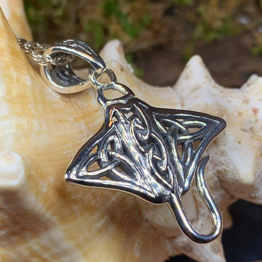 Manta Ray Necklace, Nautical Jewelry, Sea Jewelry, Irish Jewelry, Nature Jewelry, Fish Necklace, Celtic Jewelry, Ocean Lover Gift, Mom Gift