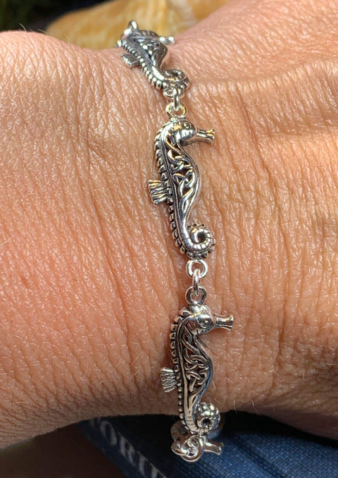 Load image into Gallery viewer, Seahorse Bracelet, Celtic Jewelry, Irish Jewelry, Celtic Knot Bracelet, Ocean Lover Jewelry, Girlfriend Gift, Wife Gift, Ireland Jewelry
