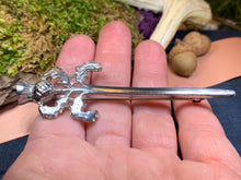 Load image into Gallery viewer, Thistle Kilt Pin, Celtic Jewelry, Scottish Pin, Groom Gift, Best Man Gift, Bagpiper Gift, Highland Dance, Dad Gift, Anniversary, Tartan Pin

