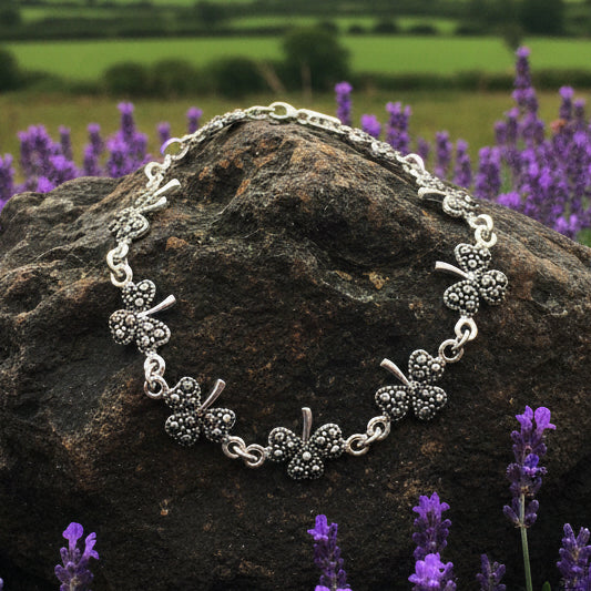 Shamrock Irish Bracelet, Clover Bracelet, Irish Jewelry, Silver Celtic Jewelry, Anniversary, Ireland Gift, Nature Jewelry, Clover Bracelet