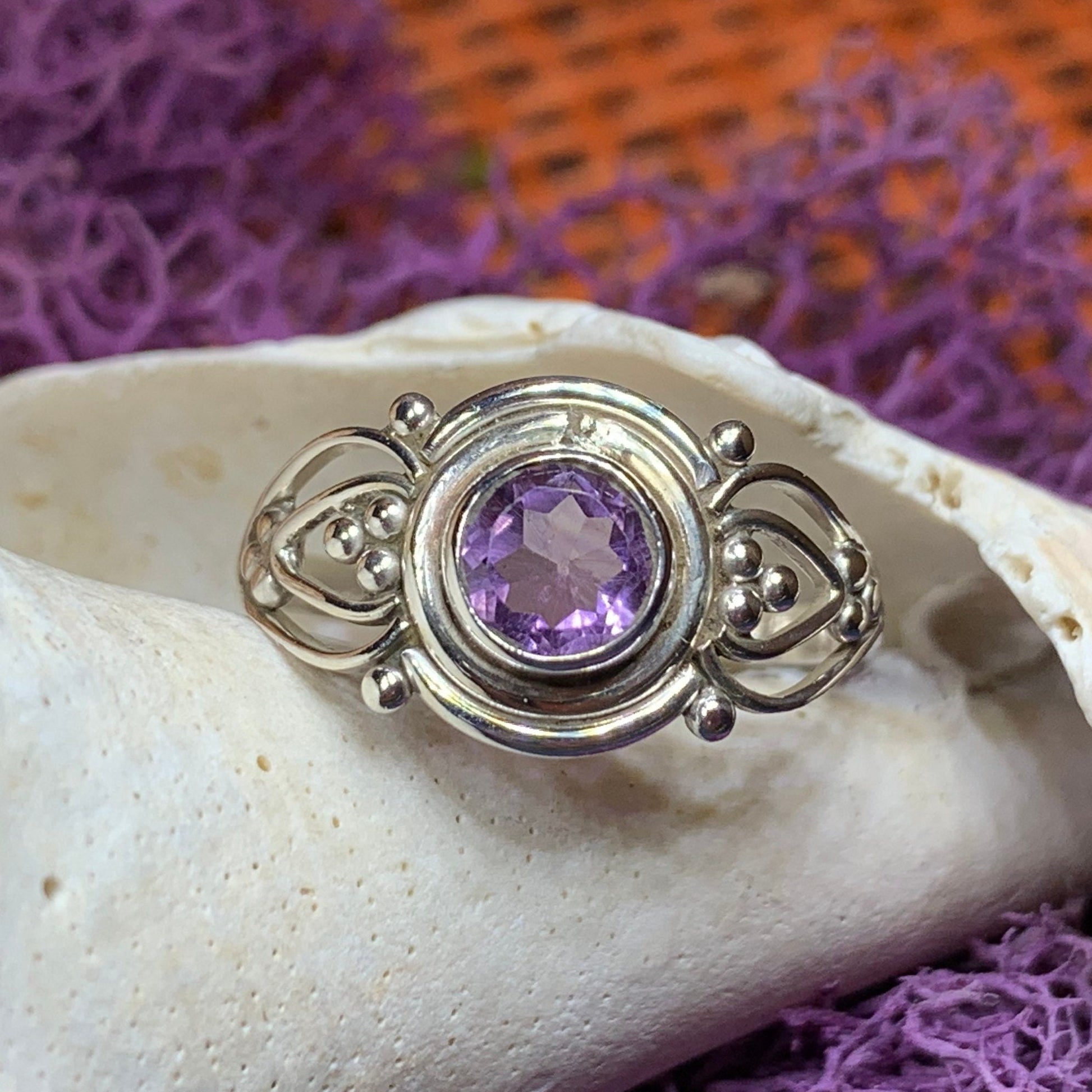 Mayna Celtic Ring — view 7