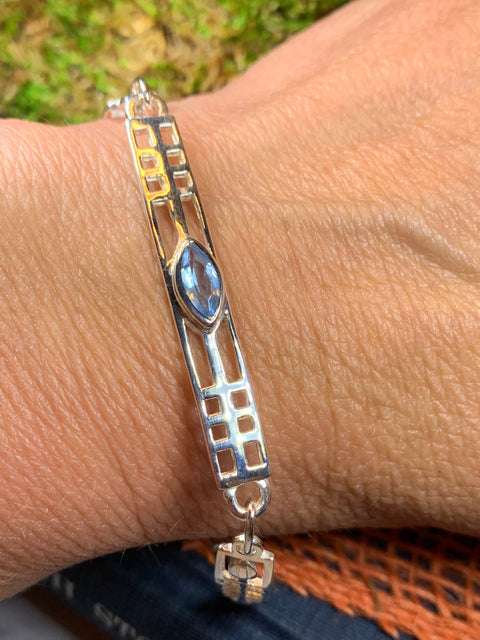 Load image into Gallery viewer, Mackintosh Bracelet, Celtic Jewelry, Scottish Bracelet, Art Deco Jewelry, Celtic Knot Bracelet, Scotland Gift, Silver Wife Gift, Mom Gift
