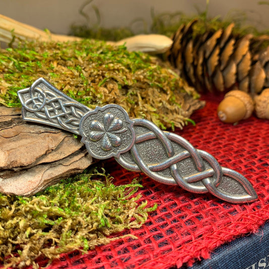 Shamrock Kilt Pin, Irish Jewelry, Ireland Kilt Pin, Friendship Gift, Celtic Kilt Pin, Irish Dancer Gift, Celtic Knot Brooch, Bagpiper Gift