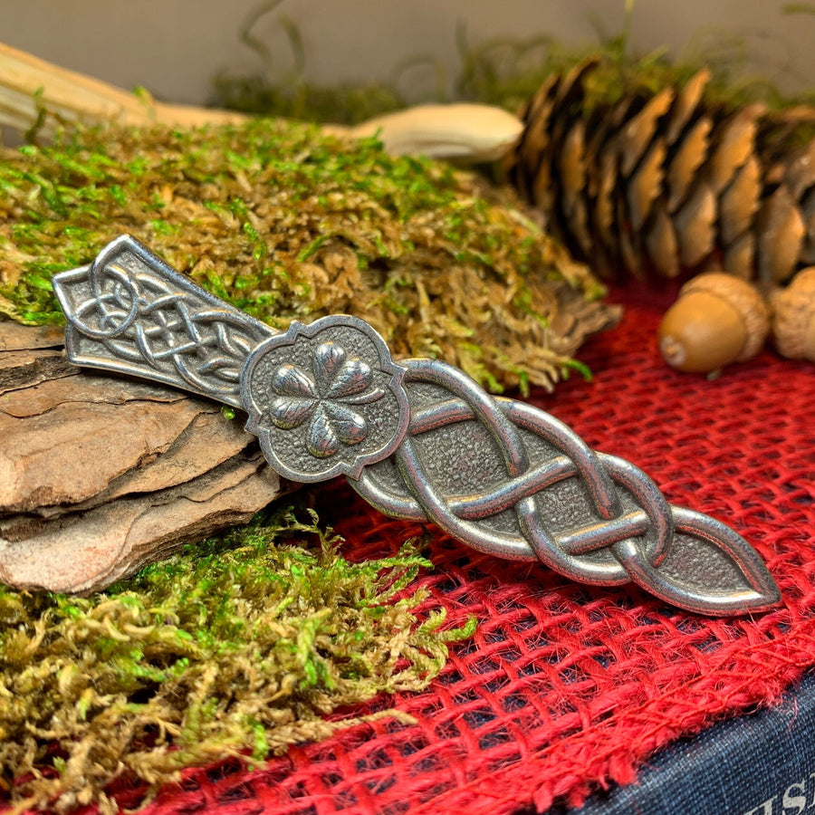 Shamrock Kilt Pin, Irish Jewelry, Ireland Kilt Pin, Friendship Gift, Celtic Kilt Pin, Irish Dancer Gift, Celtic Knot Brooch, Bagpiper Gift