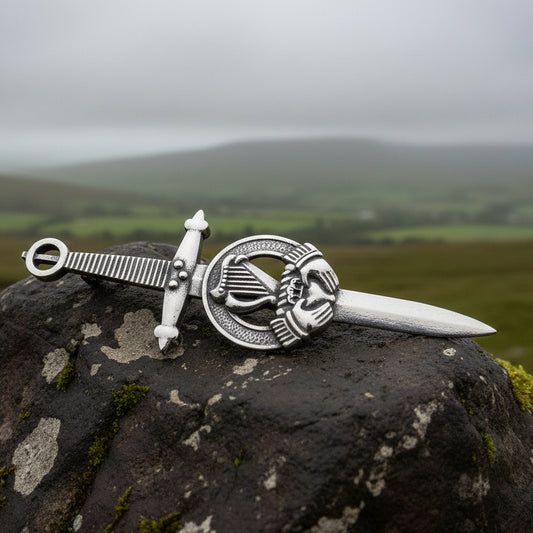 Irish Harp Kilt Pin, Irish Jewelry, Claddagh Kilt Pin, Harp Jewelry, Celtic Kilt Pin, Irish Dancer Gift, Celtic Knot Brooch, Bagpiper Gift