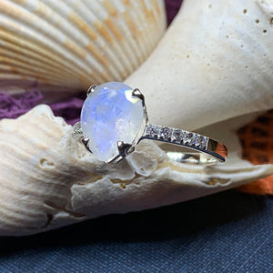 Moonstone Ring, Promise Ring, Moonstone Engagement Ring, Anniversary Gift, Wiccan Jewelry, Boho Ring, Mom Gift, Wife Gift, Cocktail Ring